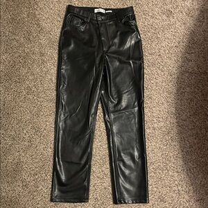 Abercrombie & Fitch vegan leather 90s straight ultra high rise -size 30/ 10 NWT